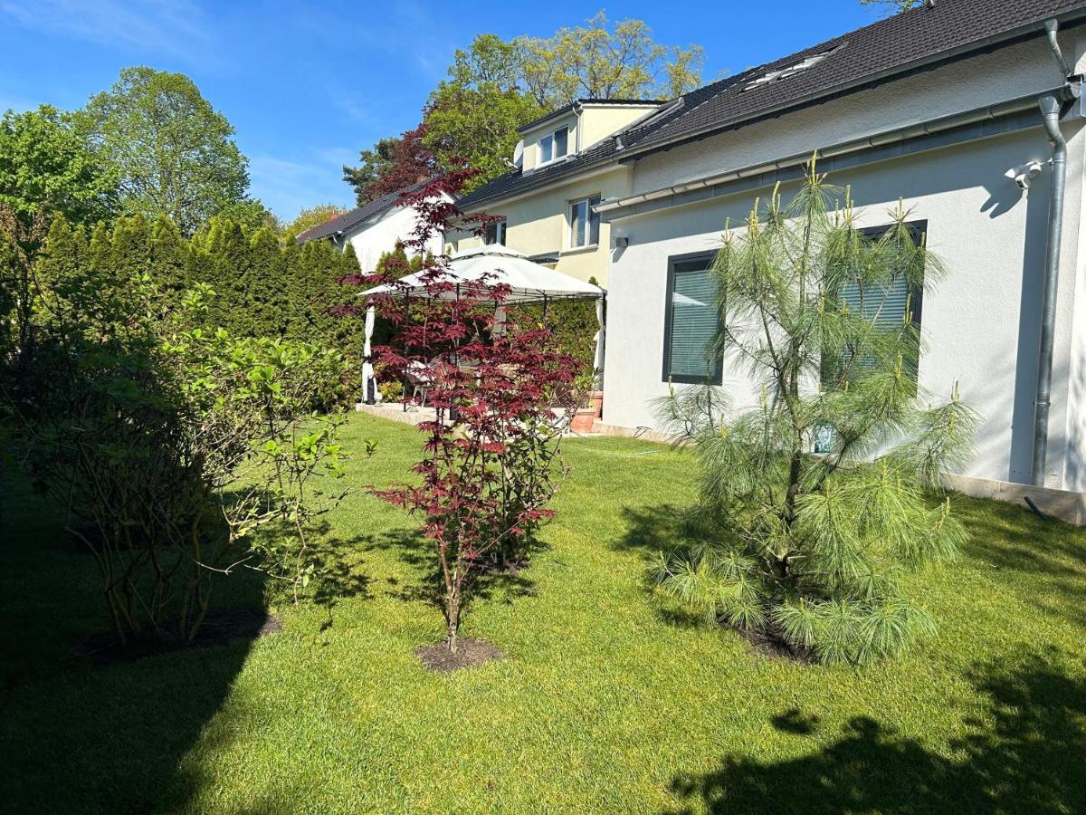 Apartamento Westendperle Am Olympiastadion Berlín Exterior foto