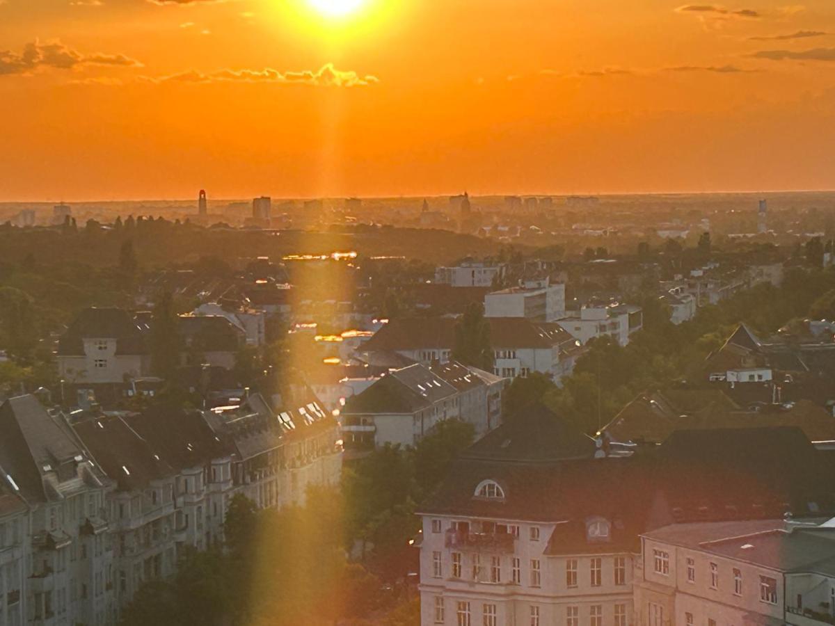 Apartamento Westendperle Am Olympiastadion Berlín Exterior foto